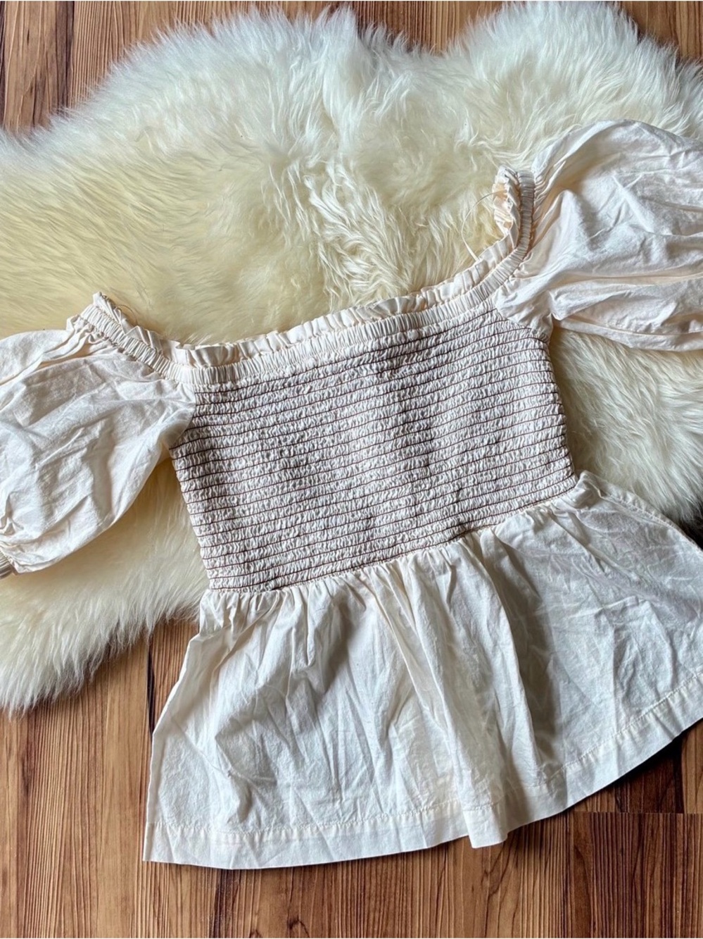 Old Navy Cream Off Shoulder Puff Sleeve Cottagecore Blouse • Size XS